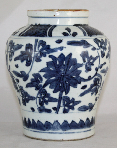 Chinese Ming Blue & White Porcelain Guan Form Jar