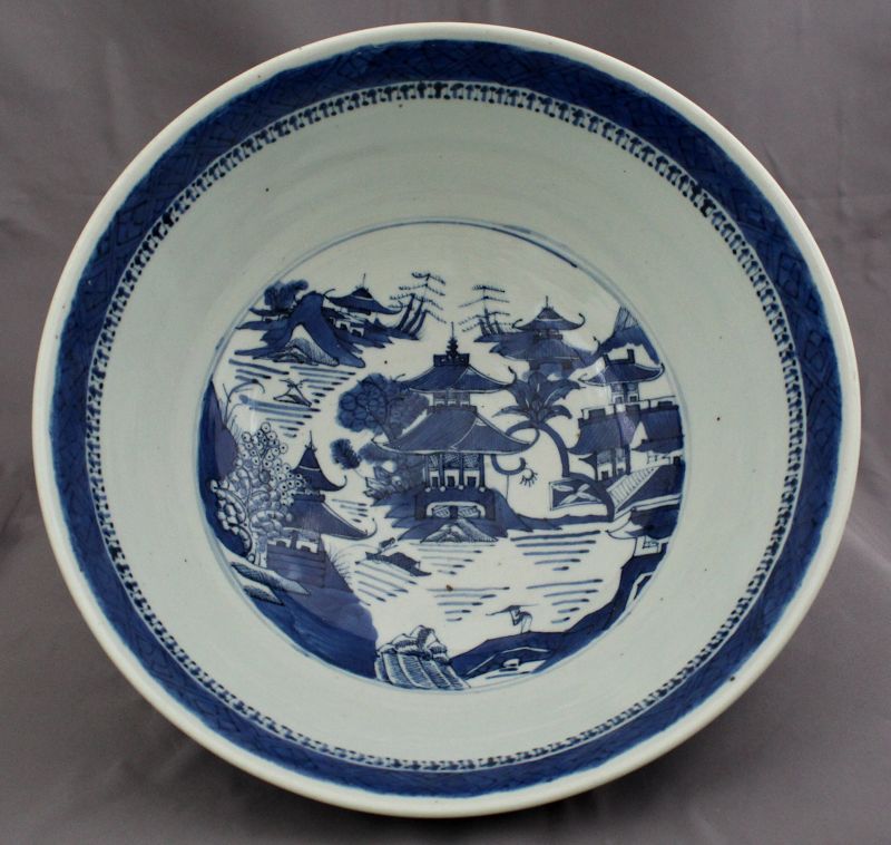 Chinese Qing Canton Nanking Blue & White Export Porcelain Punch Bowl