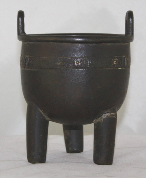 Chinese S. Song to Yuan Bronze Tripod Ding Censer