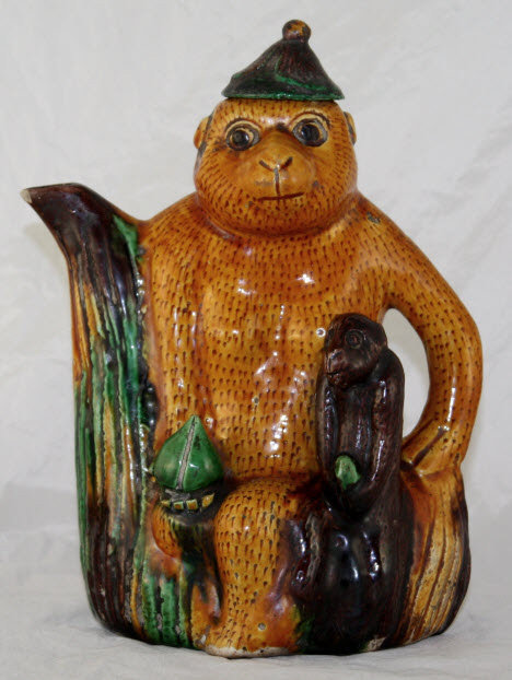 Chinese Qing Guangxu Porcelain Susancai Monkey Ewer Teapot Wine Pot