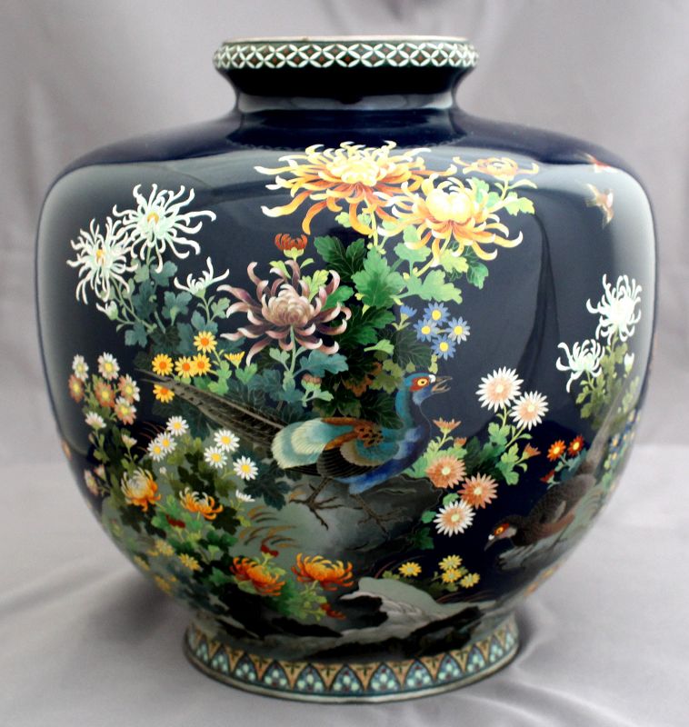 8.5"H Attrib. Hayashi Kodenji Japanese Meiji Cloisonne Enamel Vase