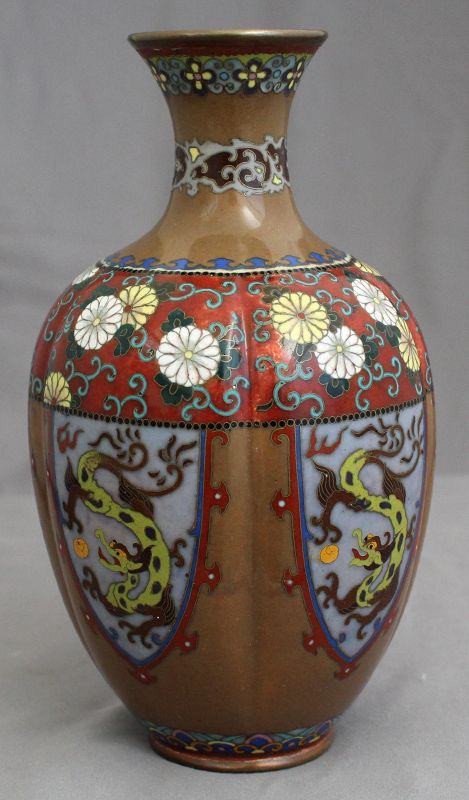 7" High Japanese Taisho Period Cloisonne Ribbed Vase Dragon Panels